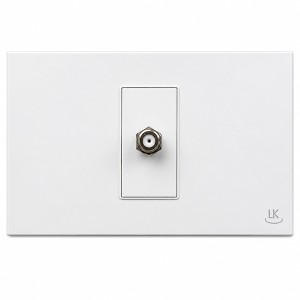 Toma Coaxial TV marca  Lumek
