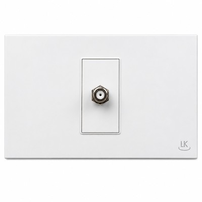 Toma Coaxial TV marca  Lumek